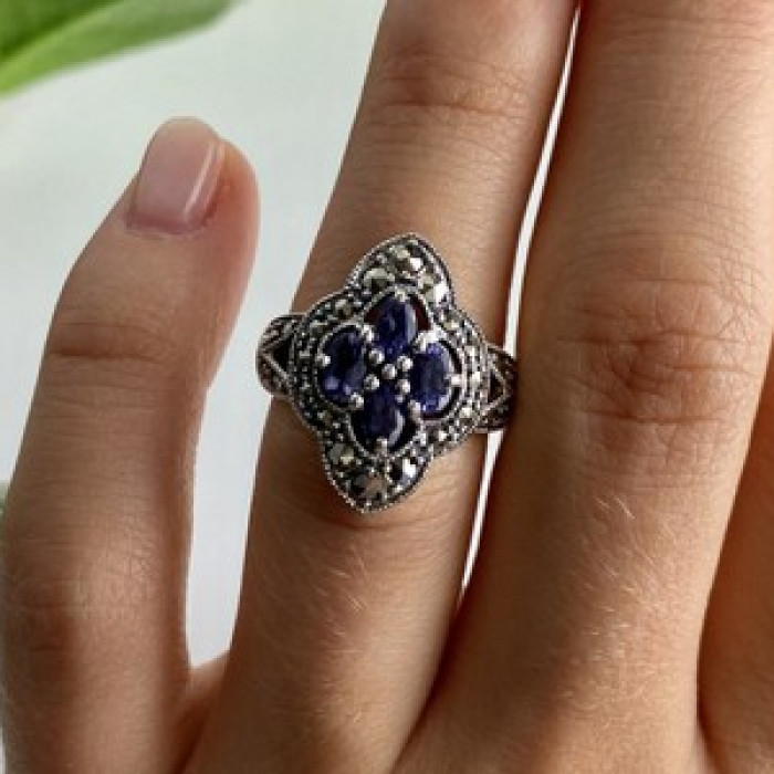 Vintage 925 Sterling Silver Amethyst & Marcasites Ring Size 5.5