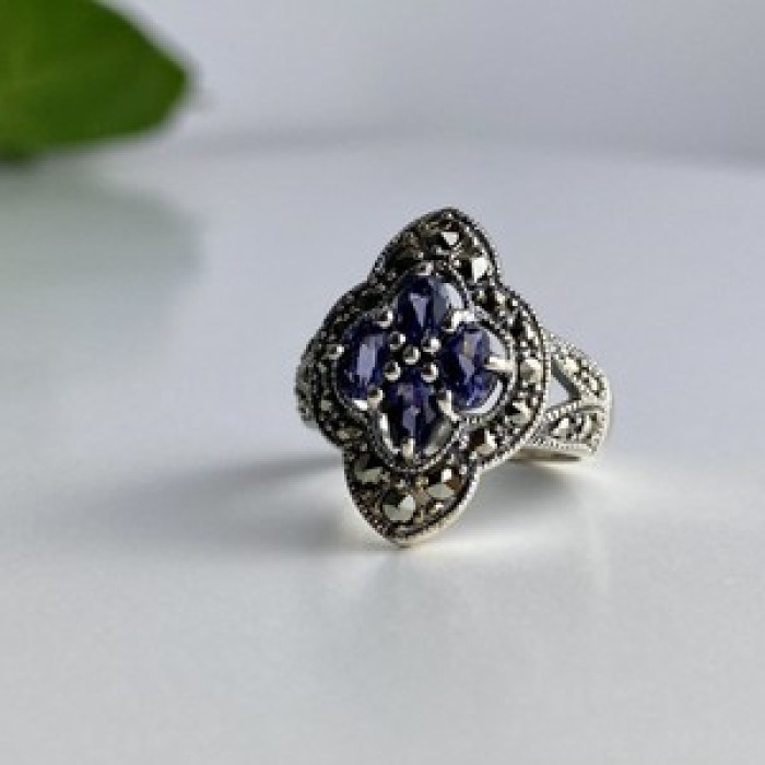 Vintage 925 Sterling Silver Amethyst & Marcasites Ring Size 5.5