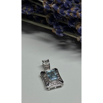 925 Sterling Silver Topaz Pendant