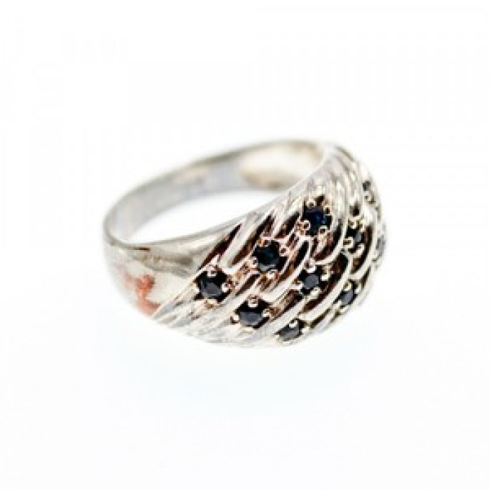 925 Sterling Silver Sapphires Ring Size 7