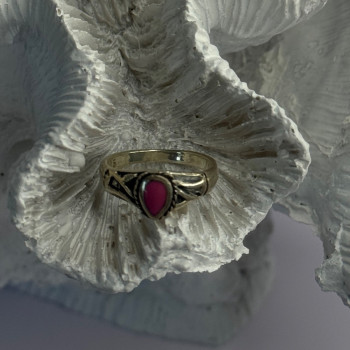925 Sterling Silver Pink Turquoise Ring Size 3