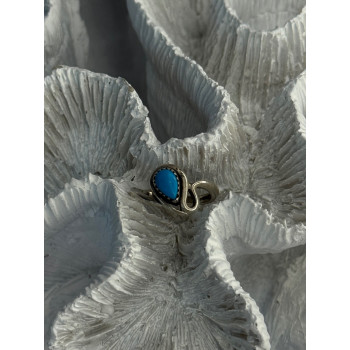 925 Sterling Silver Turquoise Ring Size 4