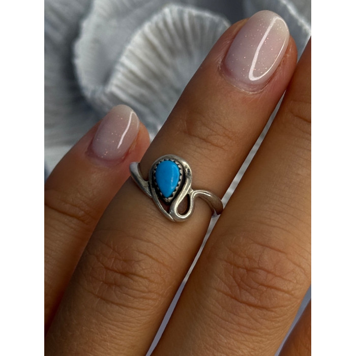 925 Sterling Silver Turquoise Ring Size 4