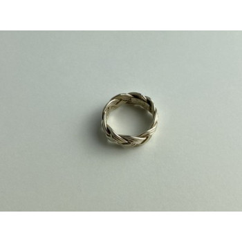 Vintage 925 Sterling Silver Ring Size 6.5