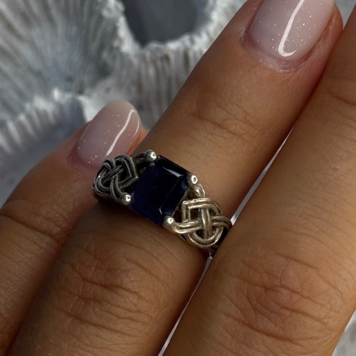 Vintage 925 Sterling Silver Purple Tourmaline Ring Size 5