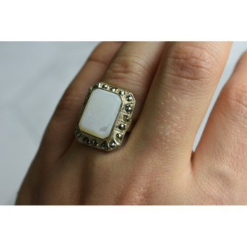 925 Sterling Silver Mother Of Pearl & Marcasites Ring Size 6.5