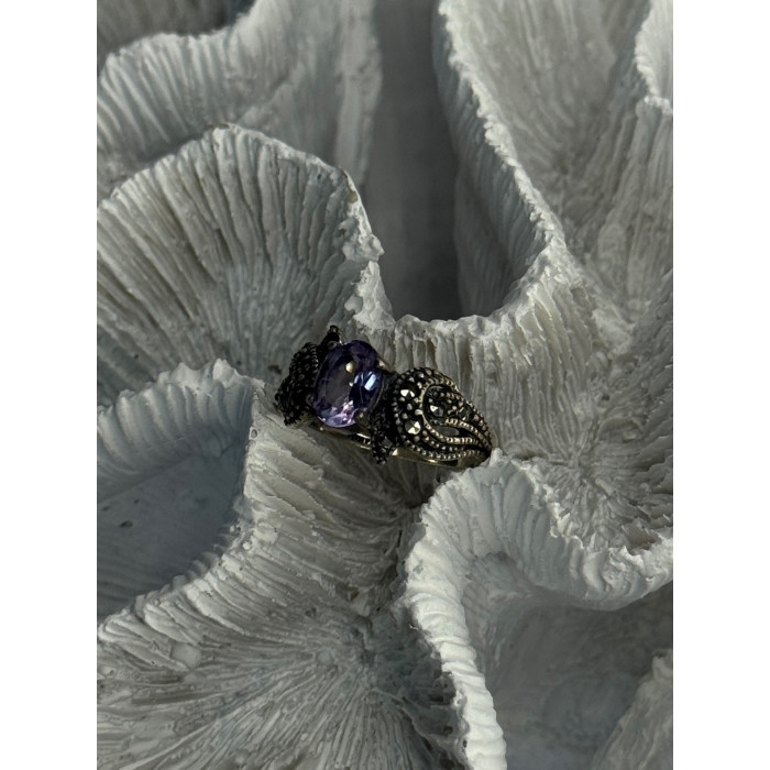 925 Sterling Silver Amethyst & Marcasite Ring Size 7