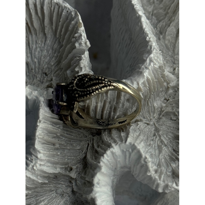 925 Sterling Silver Amethyst & Marcasite Ring Size 7