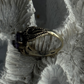 925 Sterling Silver Amethyst & Marcasite Ring Size 7