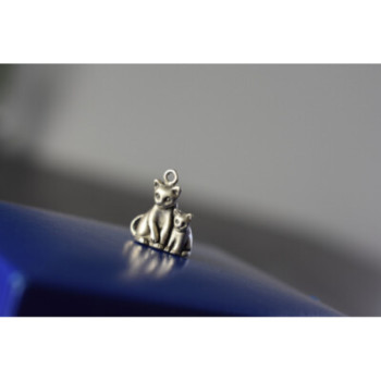 925 Sterling Silver Cats Pendant