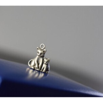 925 Sterling Silver Cats Pendant