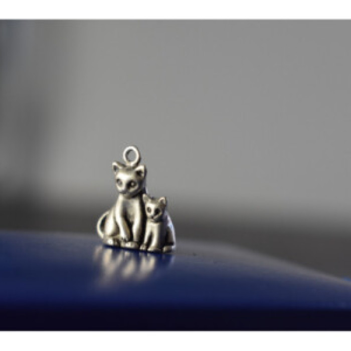 925 Sterling Silver Cats Pendant