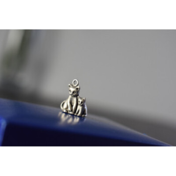 925 Sterling Silver Cats Pendant