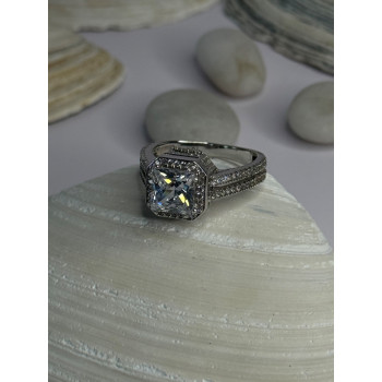 Shiny 925 Sterling Silver Cz Ring Size 10