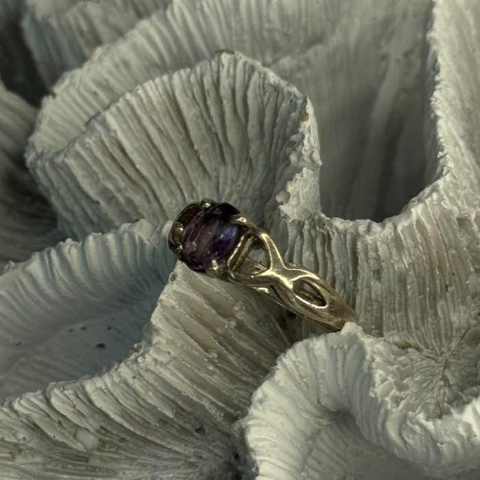 925 Sterling Silver Amethyst Ring Size 9.5