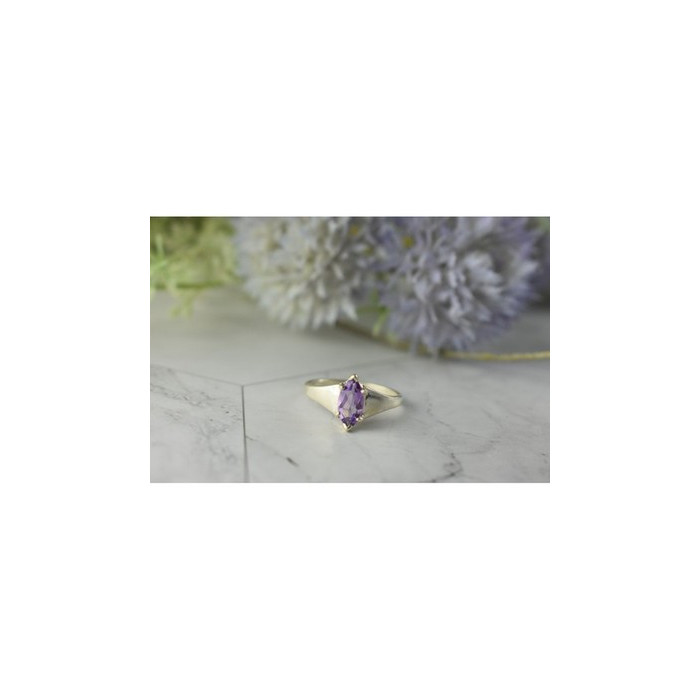 925 Sterling Silver Amethyst Ring Size 8