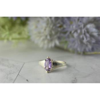 925 Sterling Silver Amethyst Ring Size 8