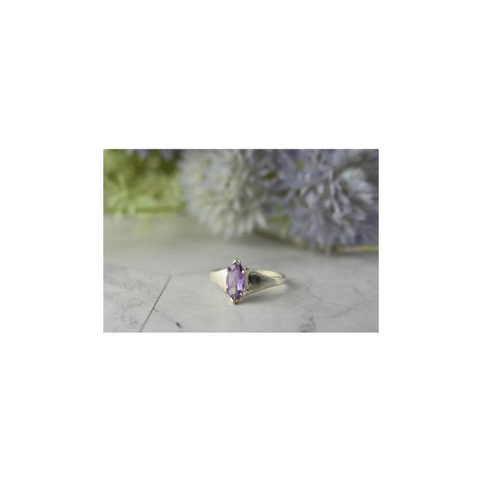 925 Sterling Silver Amethyst Ring Size 8