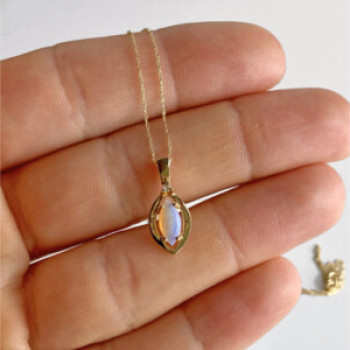 14K Yellow Gold Opal & Diamond Chain With Pendant