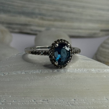 925 Sterling Silver Spinel & Beryl Ring Size 7