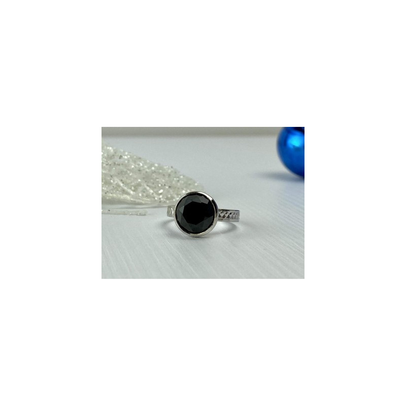 925 Sterling Silver Black Onyx Ring Size 8