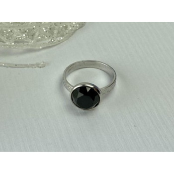 925 Sterling Silver Black Onyx Ring Size 8