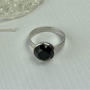 925 Sterling Silver Black Onyx Ring Size 8