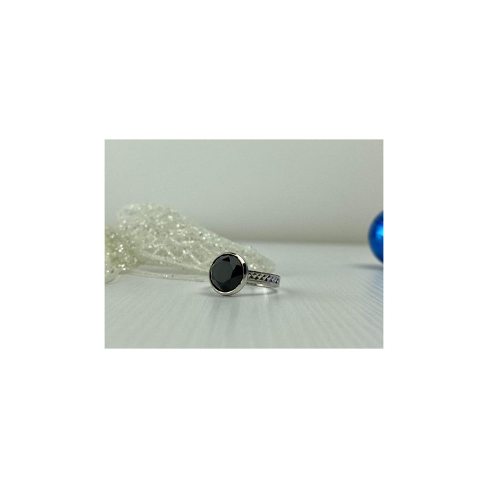 925 Sterling Silver Black Onyx Ring Size 8