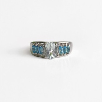 925 Sterling Silver Aquamarines Ring Size 8