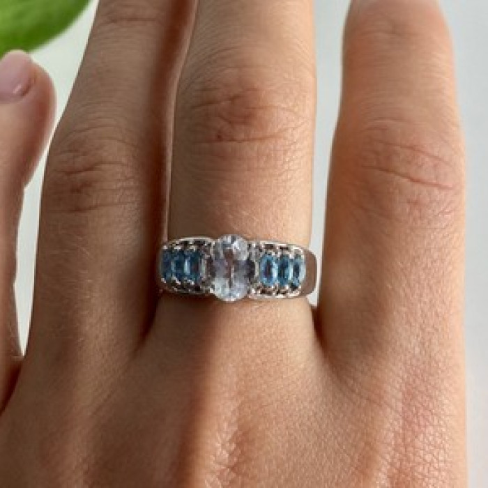925 Sterling Silver Aquamarines Ring Size 8