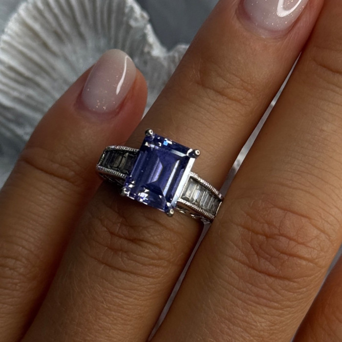 925 Sterling Silver CZ Ring Size 6