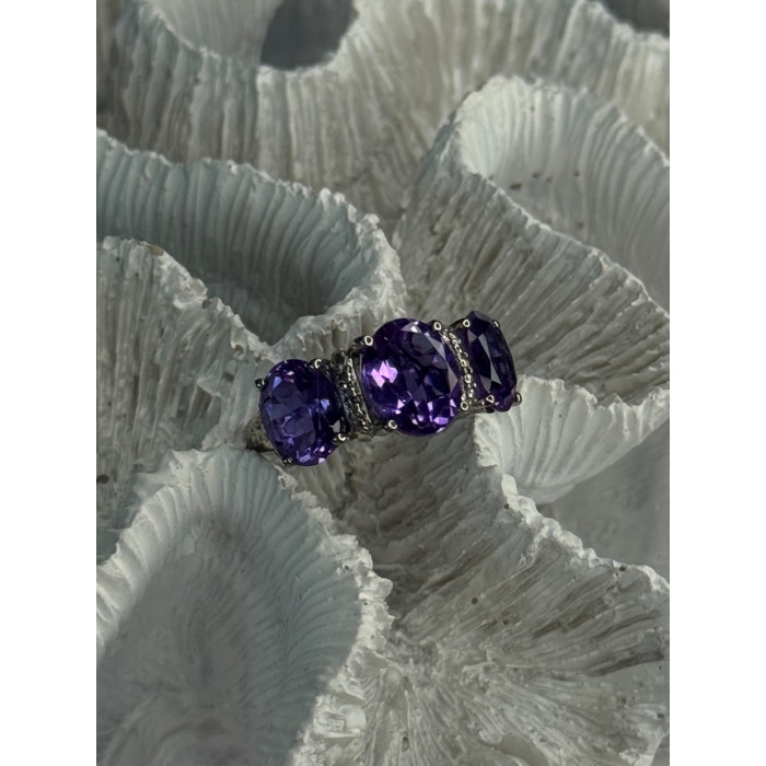 925 Sterling Silver Shiny Amethyst Ring Size 7