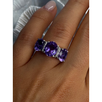 925 Sterling Silver Shiny Amethyst Ring Size 7