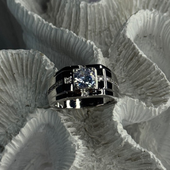 Mens 925 Sterling Silver CZ Ring Size 9.5