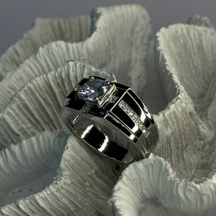 Mens 925 Sterling Silver CZ Ring Size 9.5