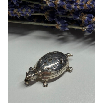 925 Sterling Silver Turtle Brooch
