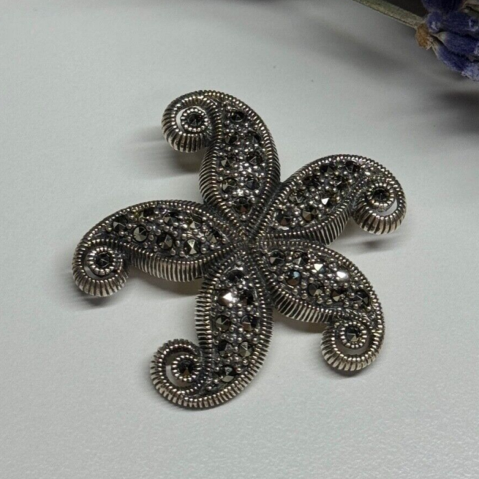 925 Sterling Silver Marcasite Starfish Brooch