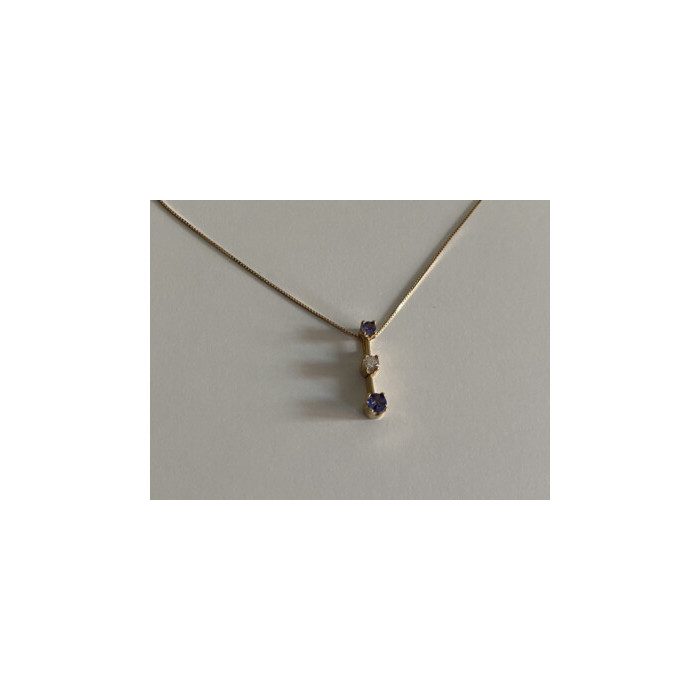 14K YELLOW GOLD TANZANITE & WHITE SAPPHIRE CHAIN WITH PENDANT
