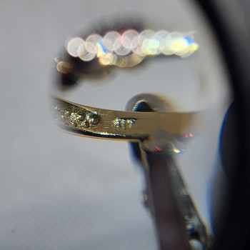 10K 417 Yellow Gold & Garnet Ring MW Size 6
