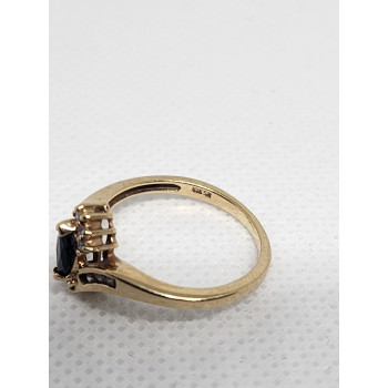 10K YELLOW GOLD SAPPHIRE & DIAMONDS RING  SIZE 5.5