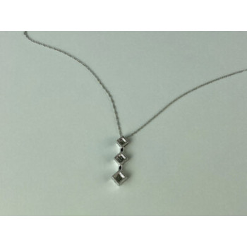 10K WHITE GOLD DIAMONDS CHAIN WITH PENDANT