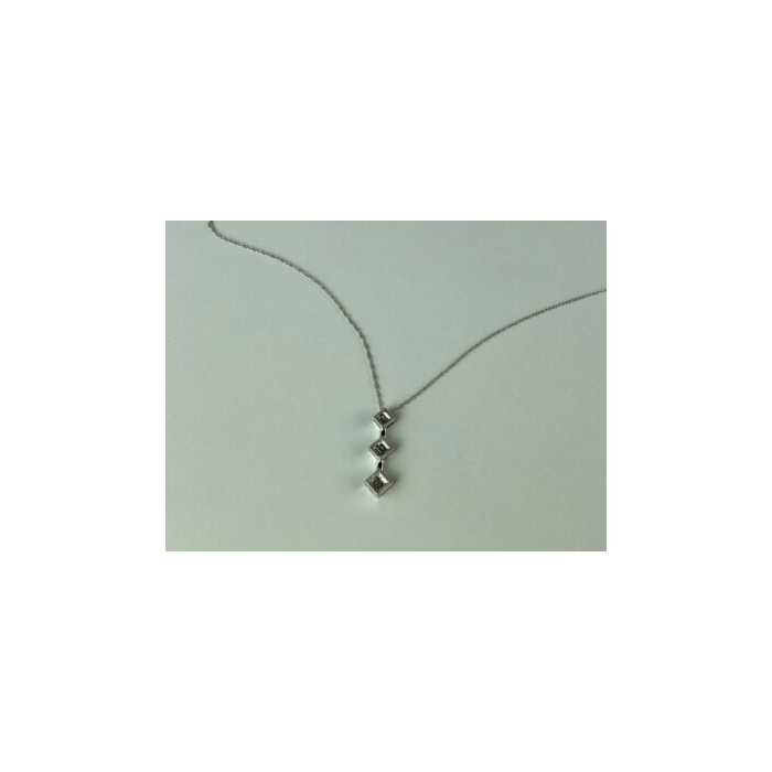 10K WHITE GOLD DIAMONDS CHAIN WITH PENDANT