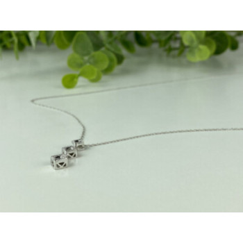 10K WHITE GOLD DIAMONDS CHAIN WITH PENDANT