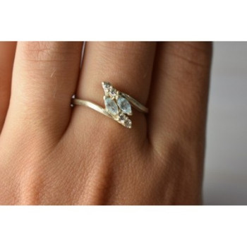 925 Sterling Silver Blue Spinel & CZ Ring Size 9