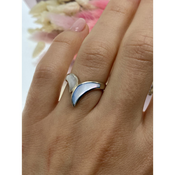 925 Sterling Silver Mother Of Pearl Ring Size 6