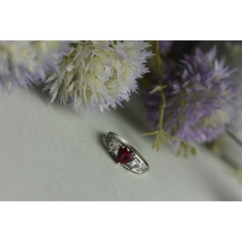 925 Sterling Silver Pink & White Topaz Ring Size 6.5