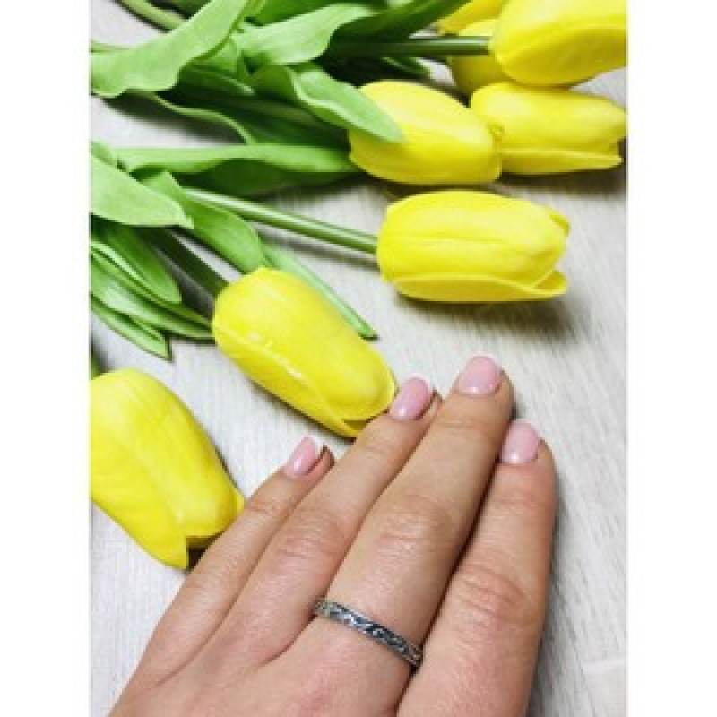 925 Sterling Silver Band Ring Size 9