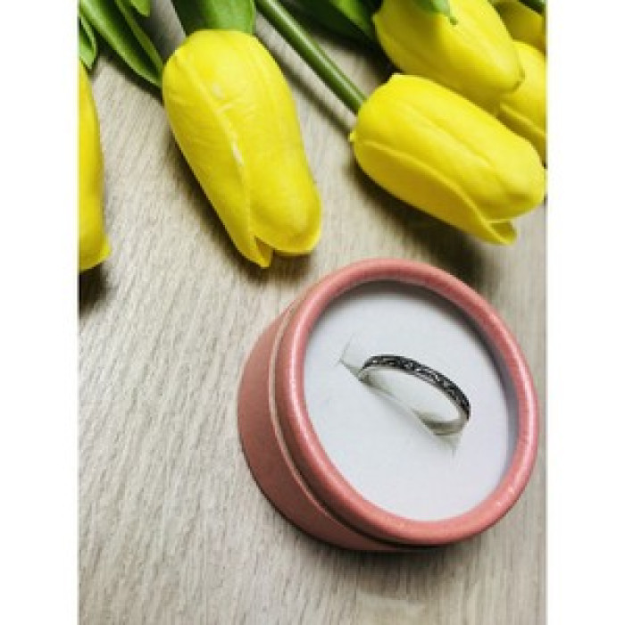925 Sterling Silver Band Ring Size 9