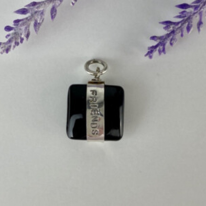 925 Sterling Silver Onyx Friends Pendant