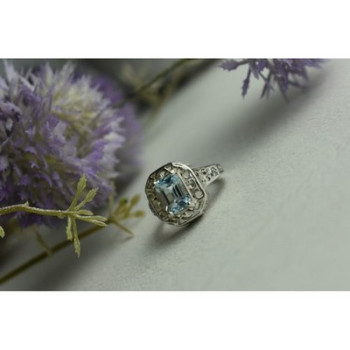 925 Sterling Silver Blue Spinel Openwork Ring Size 6